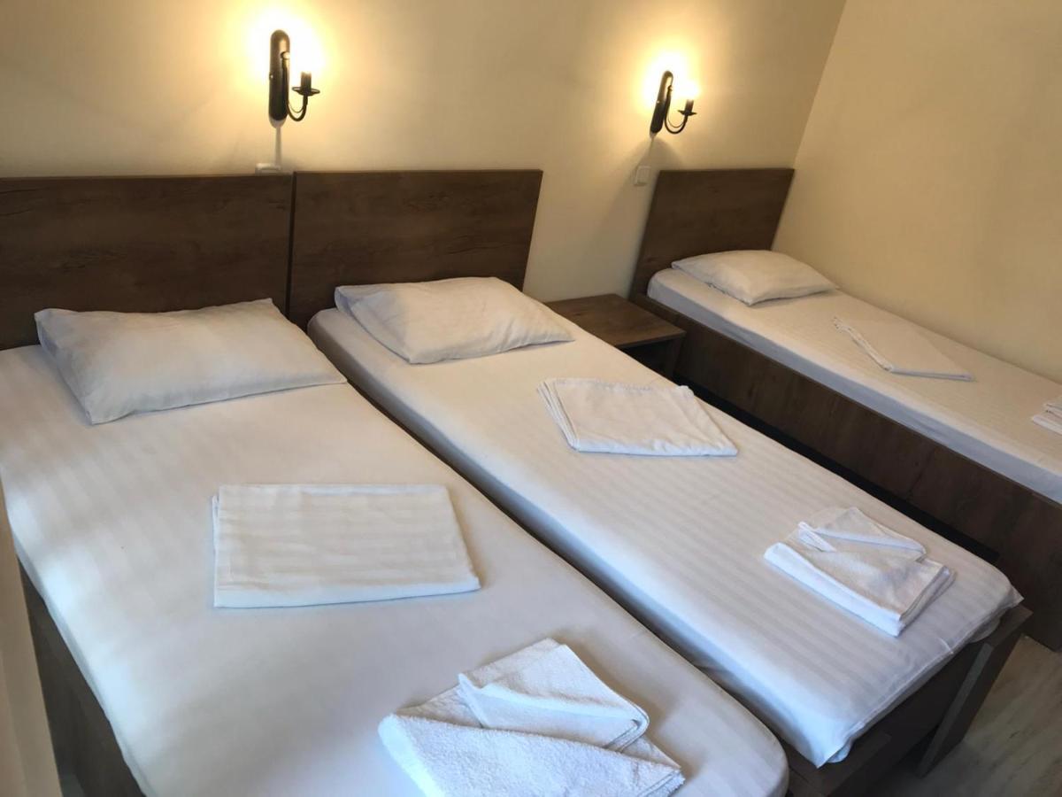 Pensiunea Paradis Baile Herculane Ngoại thất bức ảnh