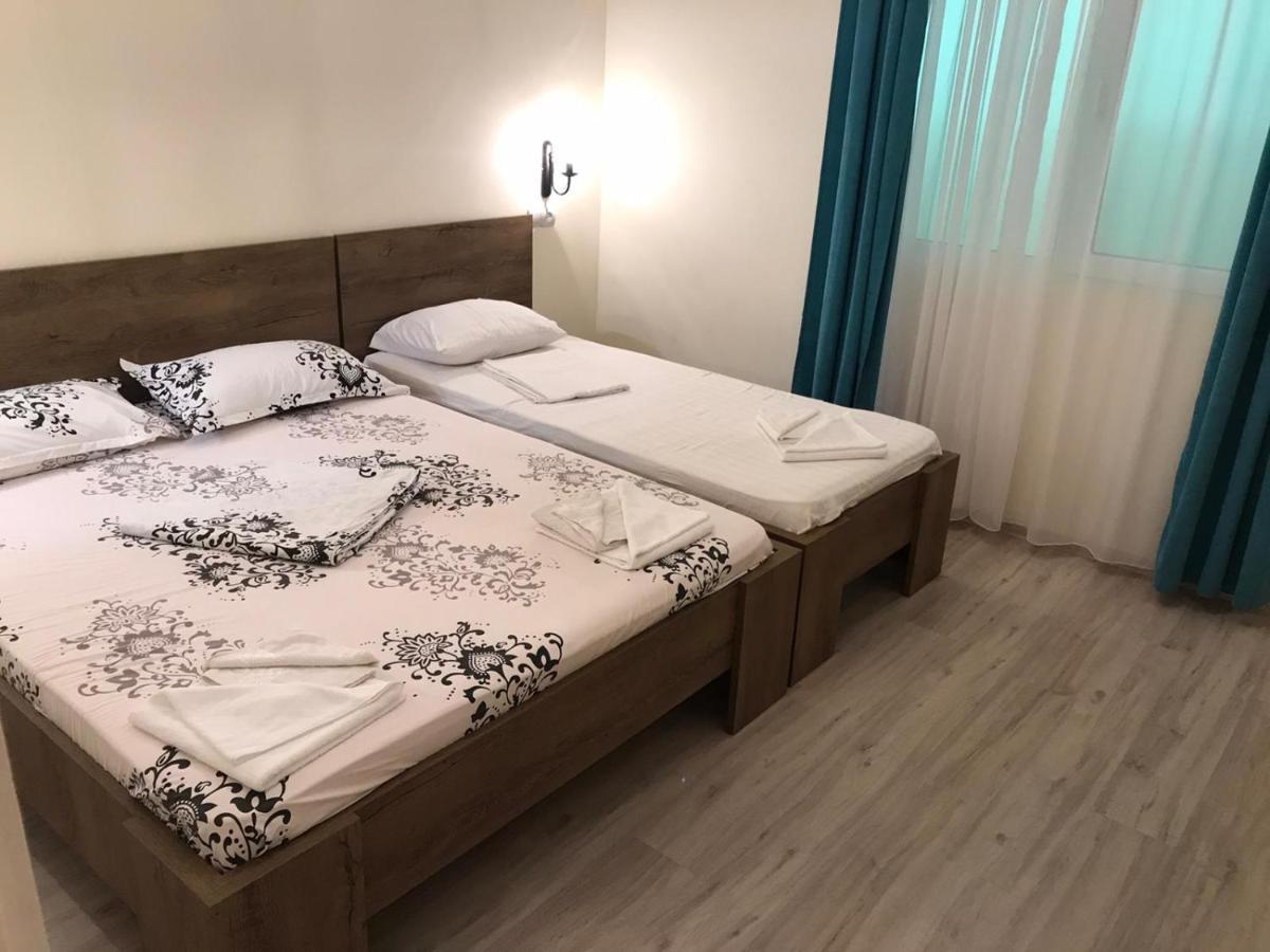 Pensiunea Paradis Baile Herculane Ngoại thất bức ảnh