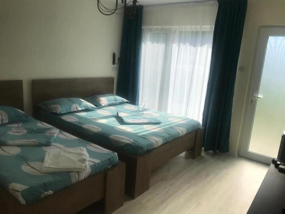 Pensiunea Paradis Baile Herculane Ngoại thất bức ảnh